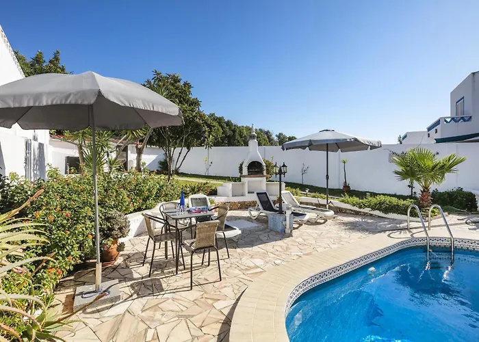 Comfortable In Carvoeiro, Algarve * Carvoeiro (Lagoa)