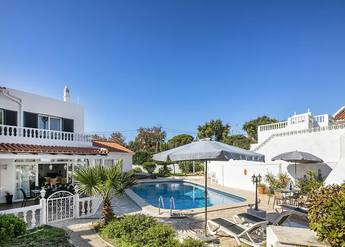 Comfortable In Carvoeiro, Algarve